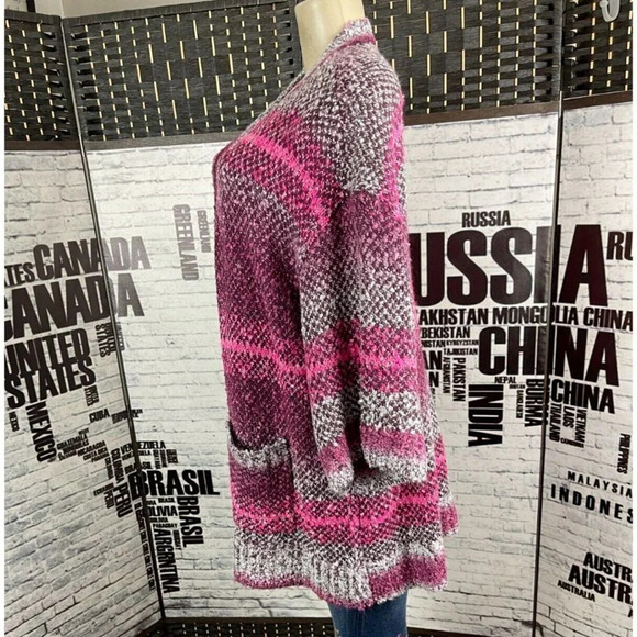 Torrid M/L Maroon-Pink Open Front Chain-Link Knit Pockets 3/4 Sleeve Cardigan - Picture 5 of 6